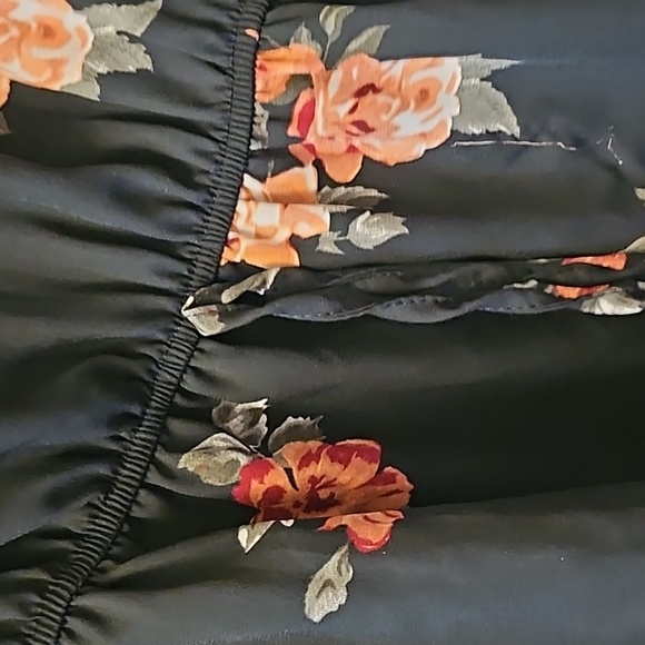 3/4 Length Shirt - Picture 3 of 11